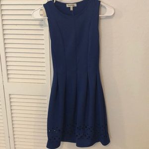 New with no tag. Elegant blue dress with design